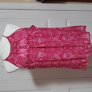 Violet & Claire Pink and White Print Lightweight Sleeveless Top - Size M